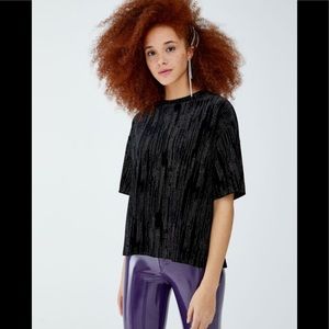 NWOT Pull & Bear Black Velvet Glitter Holiday Glam Short Sleeve Top Sz S